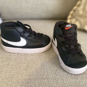 Nike blazer